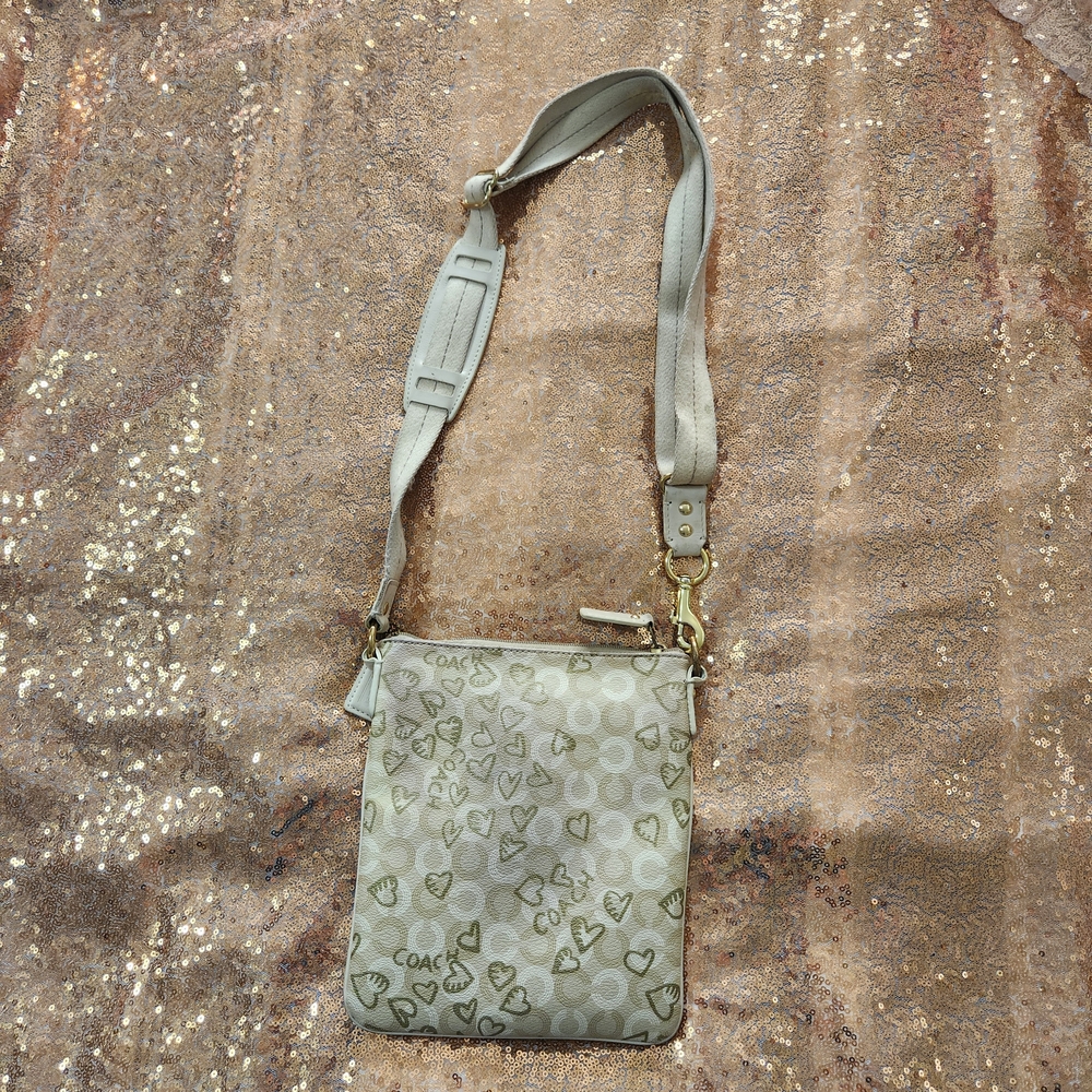 Coach Tan And Gold Hearts Logo Crossbody Bag - Picture 2 of 12